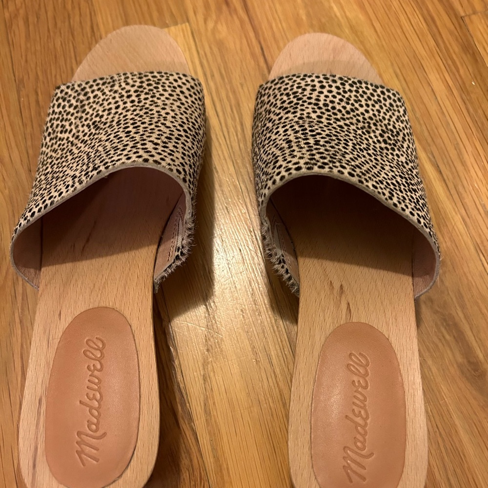 Madewell Aninal Print Sandals  size 7.5 Like new! - Picture 2 of 3